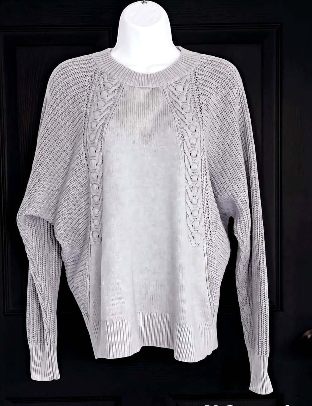 Cable Knit Sweater Crew Neck Dolman Sleeve sz XS Cotton Blend Preppy Old Money
